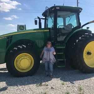 Meet your Posher, Tracy